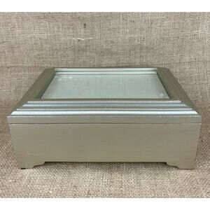 Hallmark The Family Tree Treasure Keepsake Jewelry Box